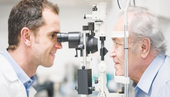 آنکھوں کی بیماری تھائیرائیڈ میں صحت بخش غذا کا کردار