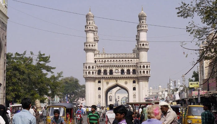 حیدر آباد دکن کا مشہور چار مینار