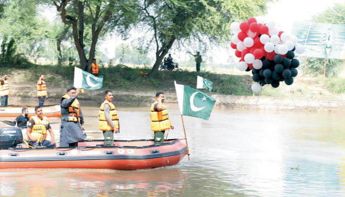 بہاول پور میں کشتی رانی کے مقابلے ...