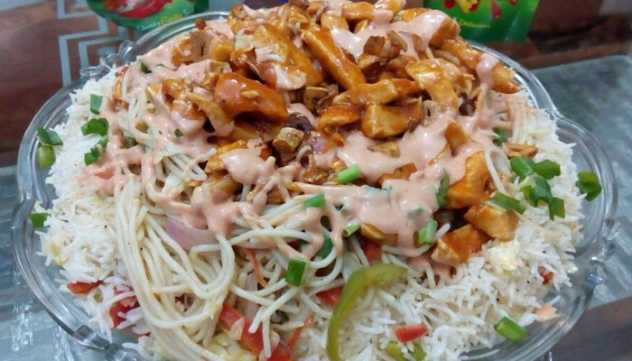 آج معدے کو ’’سنگاپورین رائس‘‘ سے بھر دیکھیں