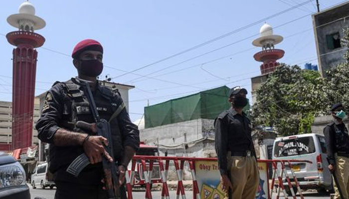 حسّاس اداروں کی سیکورٹی پر مامور عملے کی نماز کا مسئلہ