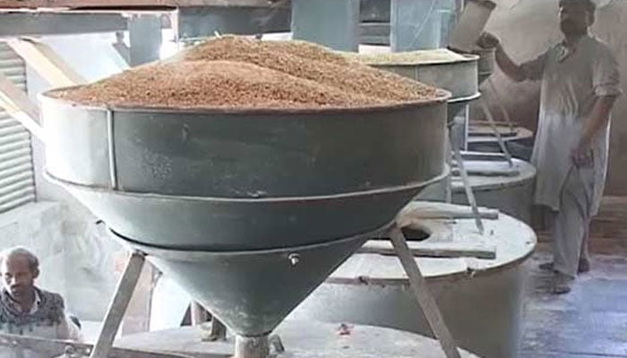 چکّی والے سے گندم کے عوض آٹا لینے کی صورتیں اور ان کا حکم