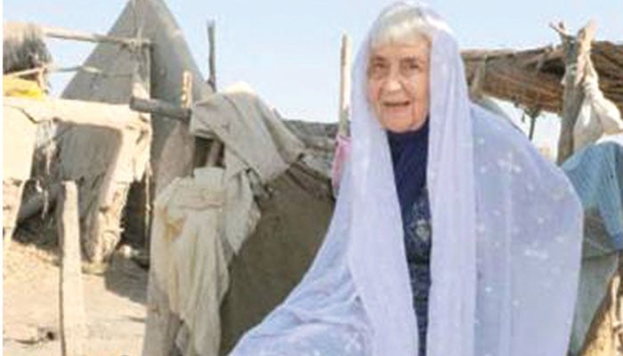 ملکی تعمیر و  ترقی میں خواتین کا مثالی کردار