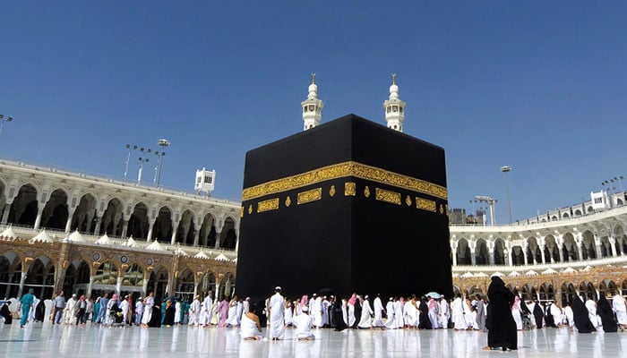 بعداز خدا بزرگ توئی، قصہ مختصر