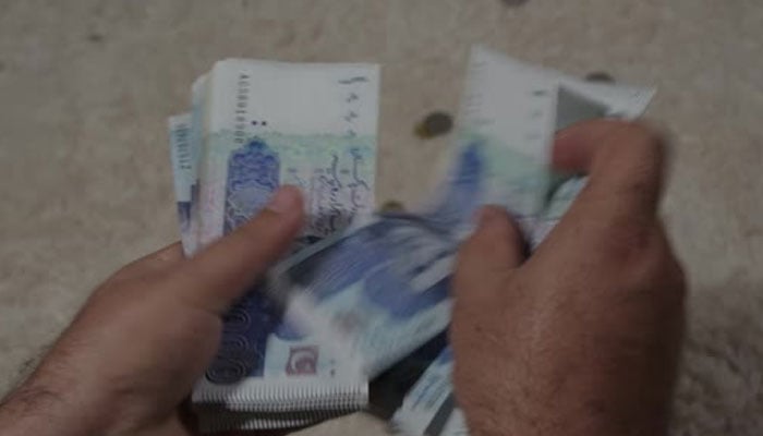 ایڈوانس کی زیادتی وجہ سے کرایہ میں کمی کا حکم