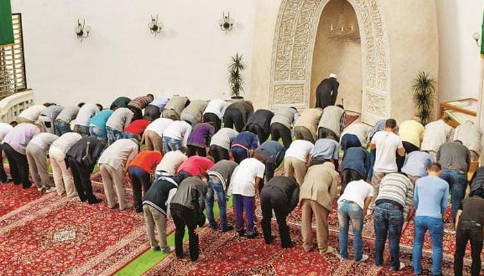 سفر سے وطنِ اقامت کب باطل ہوگا ؟