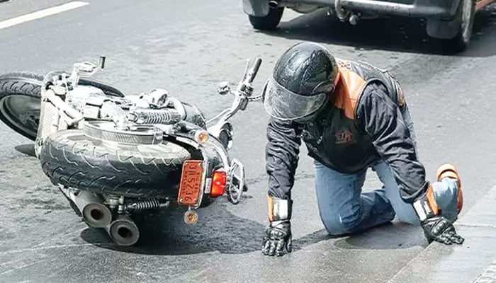 نسل نو قانون شکنی کی مرتکب