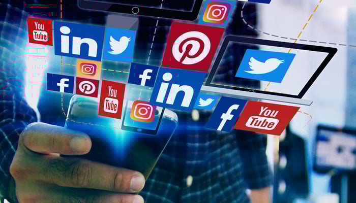 عصرِ حاضر میں سوشل میڈیا اور دیگر ذرائع ابلاغ کا استعمال