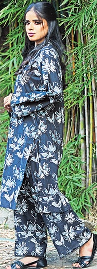 ہم نے ہر رنگ محبت میں بدل کر دیکھا ...