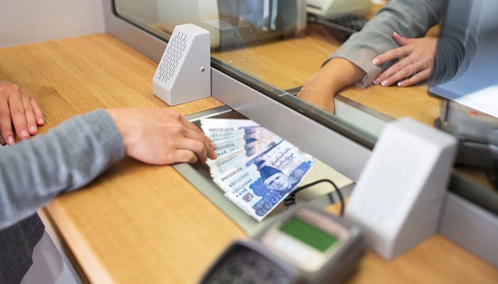 مروّجہ غیر سودی بینک یا اسلامک فائنانشل سیکٹر میں ملازمت کرنا