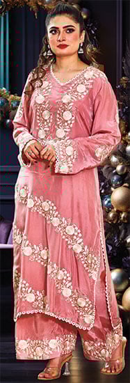 جچتا ہے، ہر رنگ کا جوڑا، توبہ ہے ...