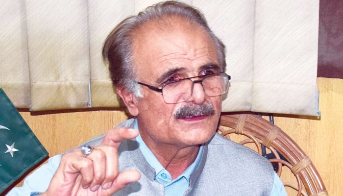 نام وَر مصوّر، حمید بلوچ سے بات چیت