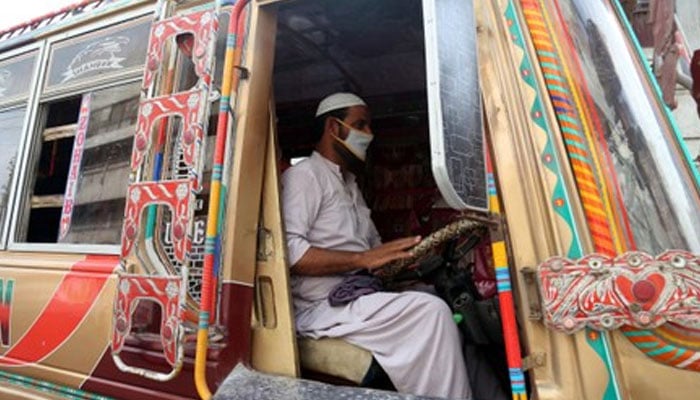 ڈرائیور حضرات کے لیے قصر ِنماز کا حکم