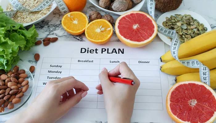 ڈائٹنگ کا سفر: کڑی آزمائش سے کم نہیں