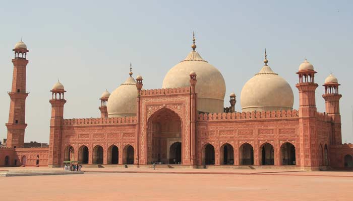 بادشاہی مسجد، مغلیہ دور کا ایک عظیم تعمیراتی شاہکار