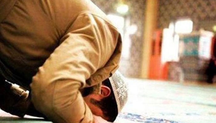 باجماعت نماز میں مقتدی کو سہو لاحق ہوا تو سجدۂ سہو نہیں