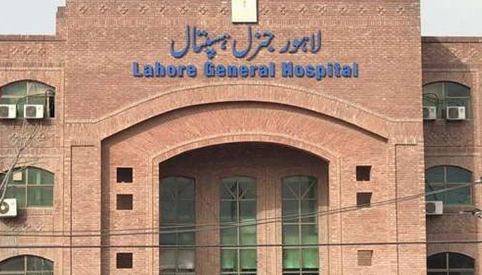 ’’گورنمنٹ امیر الدین میڈیکل کالج‘‘ قیام کے 13 برس بعد بھی عمارت سمیت بنیادی سہولتوں سے بھی محروم