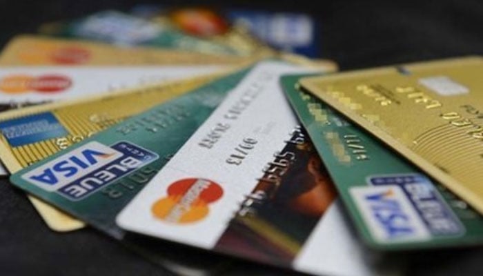 کریڈٹ کارڈ بنوانے اور استعمال کا حکم