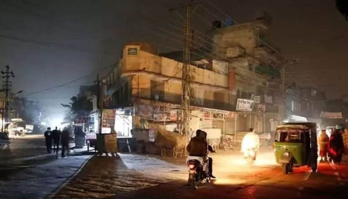 وہ روشنی، وہ رنگ، وہ چہرہ نہیں رہا