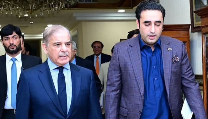 مَیں نے کوشش کی بہت، لیکن کہاں یک جا ہوا...