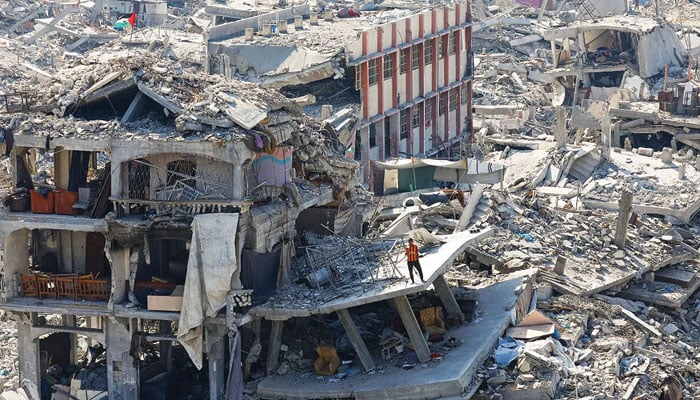 کوئی اُمید بر نہیں آتی، کوئی صُورت نظر نہیں آتی...