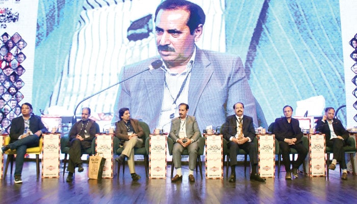 رنگ، روشنی اور احساس کی دنیا میں رچی ادب کی خوشبو، عالمی اردو کانفرنس کا 18 سالہ سفر