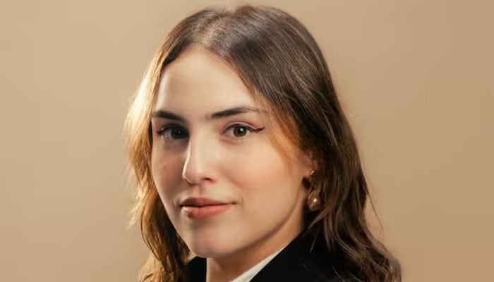 وکیل ماہ نور عمر