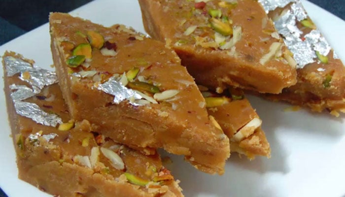 لذیذ سویٹ ڈشزسے موسمِ سرما پرلطف بنائیں