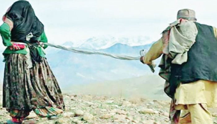 جاہلانہ قبائلی رسومات اور بے بس، لاچار عورت