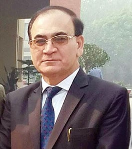 عوام ہر سال ایک کھرب روپے کی ادویہ پھانک جاتے ہیں