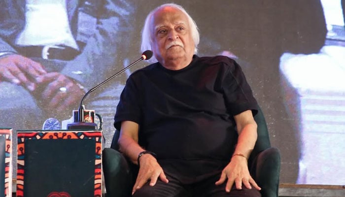 قہقہوں کا مجسم وجود: انور مقصود