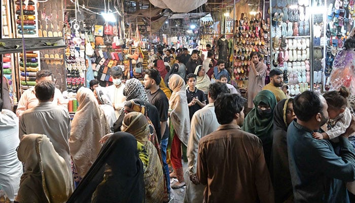 عید کی تیاریاں اور معاشرے کا محروم طبقہ