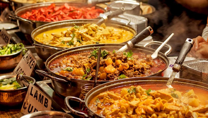 رمضان المبارک میں ملازمین کو دوپہر کا کھانا دینا