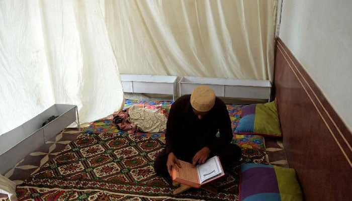 رمضان کے آخرے عشرے کے اعتکاف کی نذر ماننا اور اعتکاف کی نذر درست ہونے کی وجہ