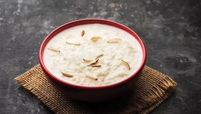 عید الفطر دستر خوان: لذیذ، شیریں پکوانوں سے سجائیں، مہکائیں