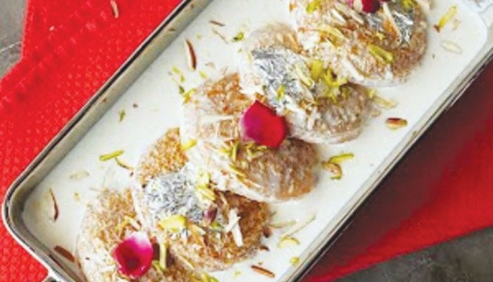 عید الفطر دستر خوان: لذیذ، شیریں پکوانوں سے سجائیں، مہکائیں