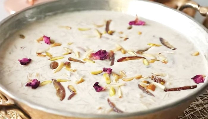 عید الفطر دستر خوان: لذیذ، شیریں پکوانوں سے سجائیں، مہکائیں