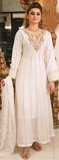 پھول کہتے ہیں تمہیں سب لوگ، تو مہکا کرو...