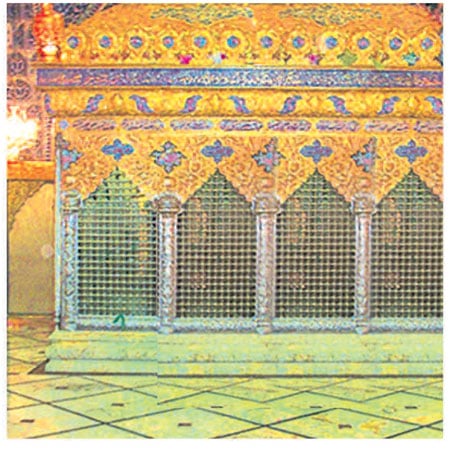 دخترِ حسینؓ بی بی سکینہؓ کے روضے کے اندر کا منظر