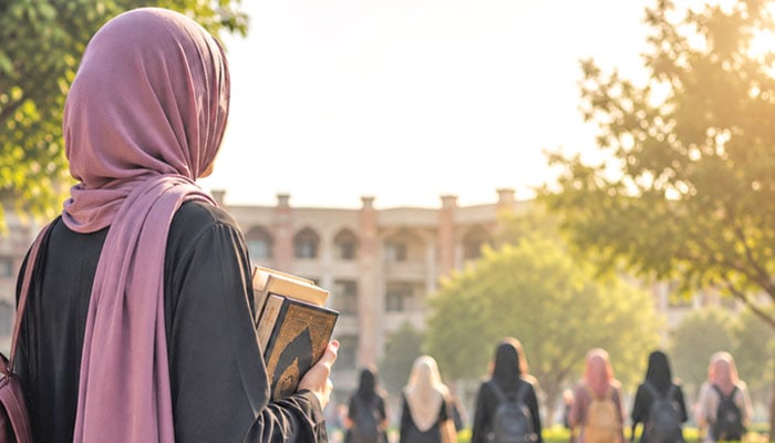 حجاب:  تہذیبی روایت ہی نہیں، نجات کا ضامن بھی