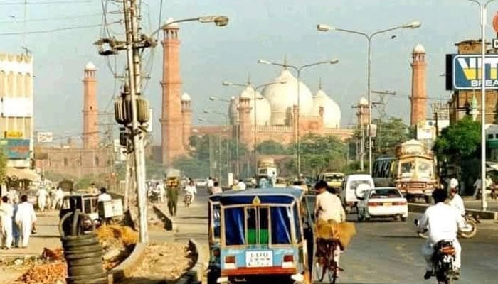 لاہور کی شاہ راہیں، تاریخ کی کھلی کتاب