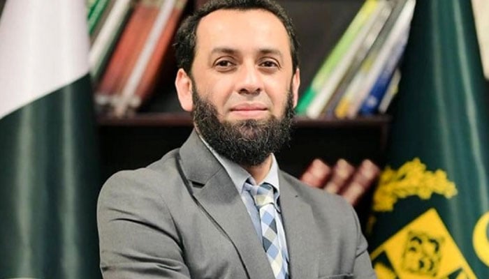 سیاست میں نوجواں سوچ کے مظہر: محمد عطا اللہ تارڑ