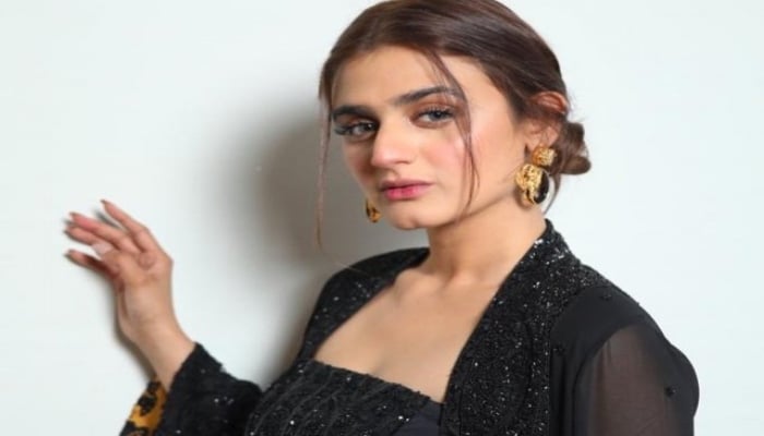 Hira Mani is in hot waters as netizens slammed her for kissing her son