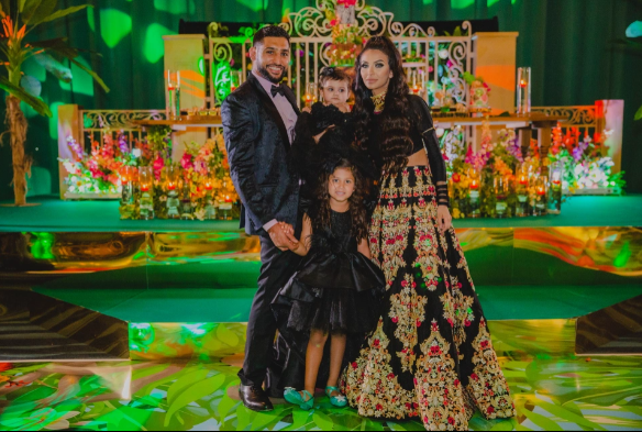 Faryal Makhdoom travelling from Dubai to Lahore with major COVID symptoms