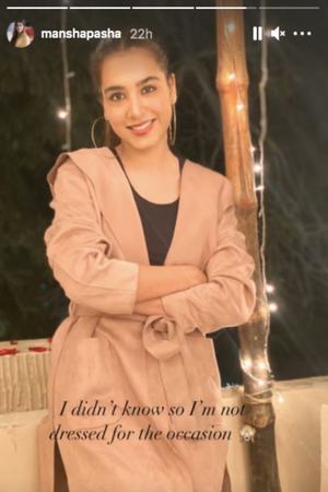 Mansha Pasha shares glimpse from her engagement anniversary’s surprise event