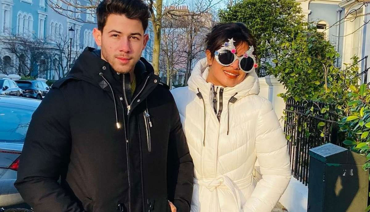 Priyanka Chopra, Nick Jonas wish fans Christmas all the way from London