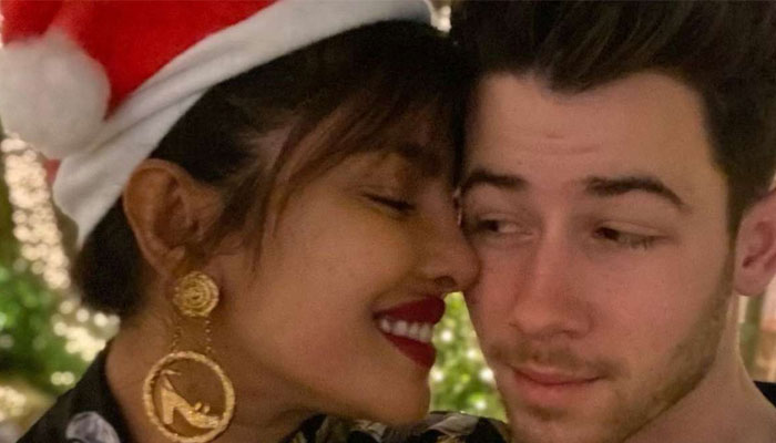 Priyanka Chopra shares second Christmas picture with Nick,Diana