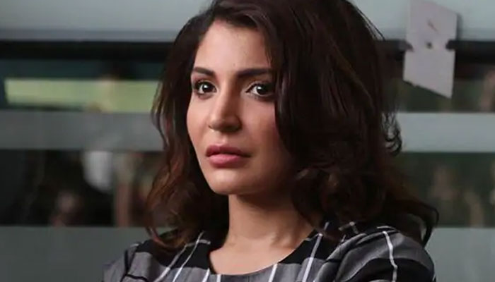 Anushka Sharma lashes out at paparazzi after invasion of privacy at home