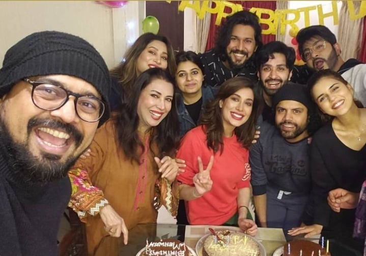 Mehwish Hayat celebrates her 33 birthday with close friends and family, posts special message for her fans