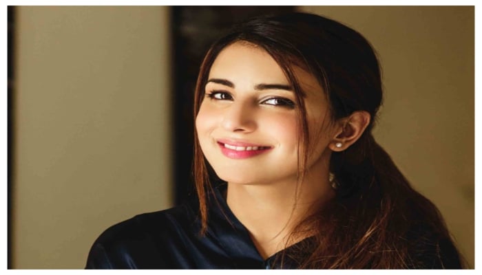 Ushna Shah sets some major gymming and fitness goals in latest pictures